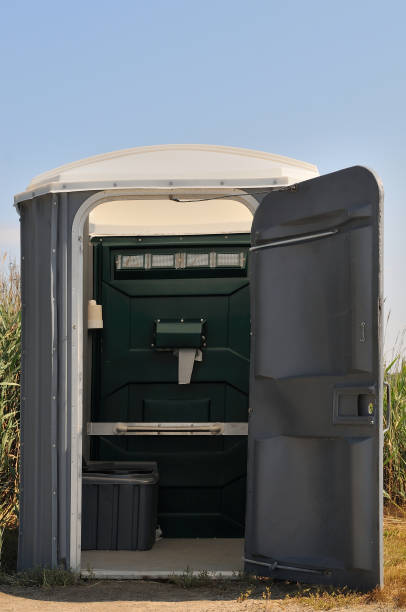 Best Emergency porta potty rental  in Jeffersonville, OH