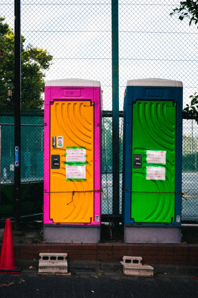 Best Portable bathroom rental  in Jeffersonville, OH